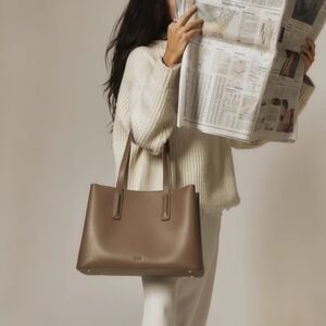 Elegant Brown Women's Tote Bag